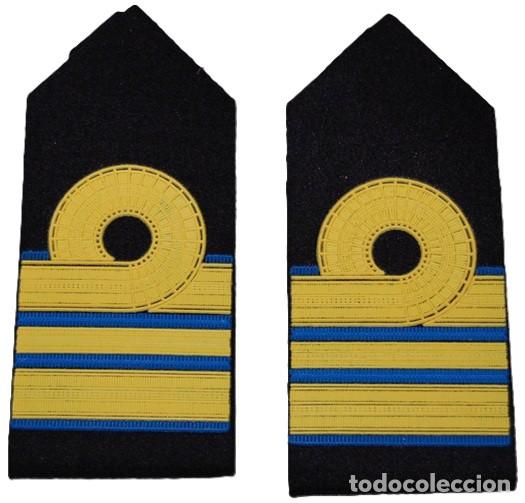 Militaria: HOMBRERAS/PALAS CAPITAN DE CORBETA ARMADA ESPA&Ntilde;OLA