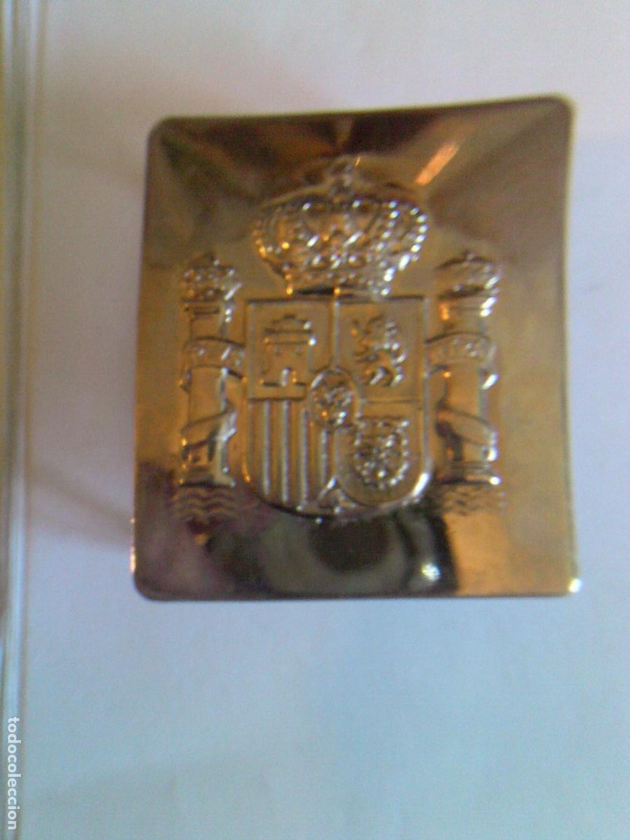 Militaria: Hebilla con escudo constitucional nueva
