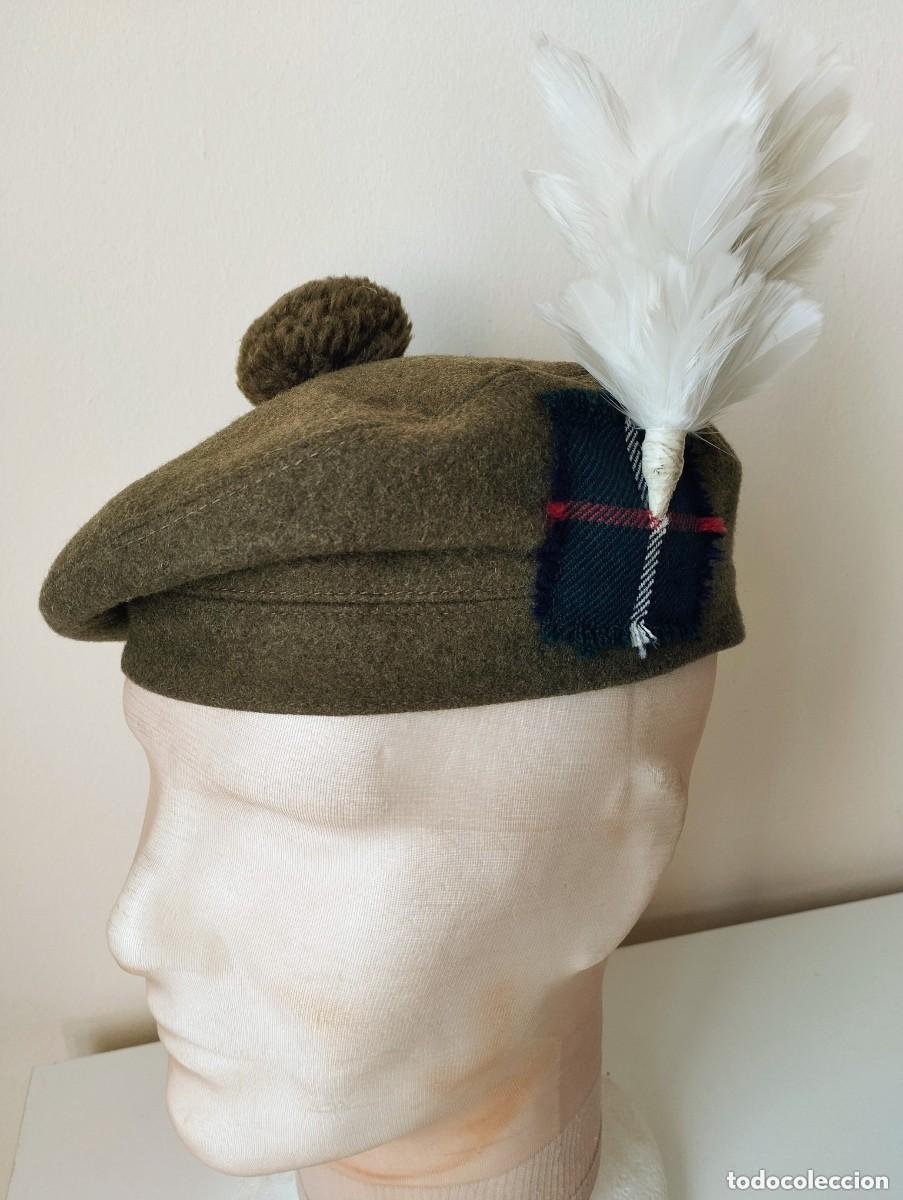 Militaria: Boina escocesa Balmoral. Royal Highlanders fusiliers