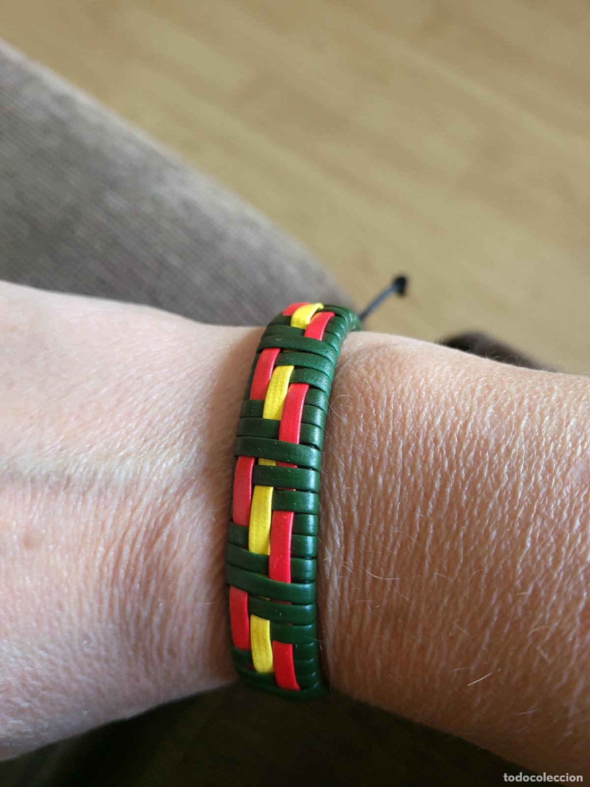 Militaria: Pulsera cuero Espa&ntilde;a verde Guardia Civil