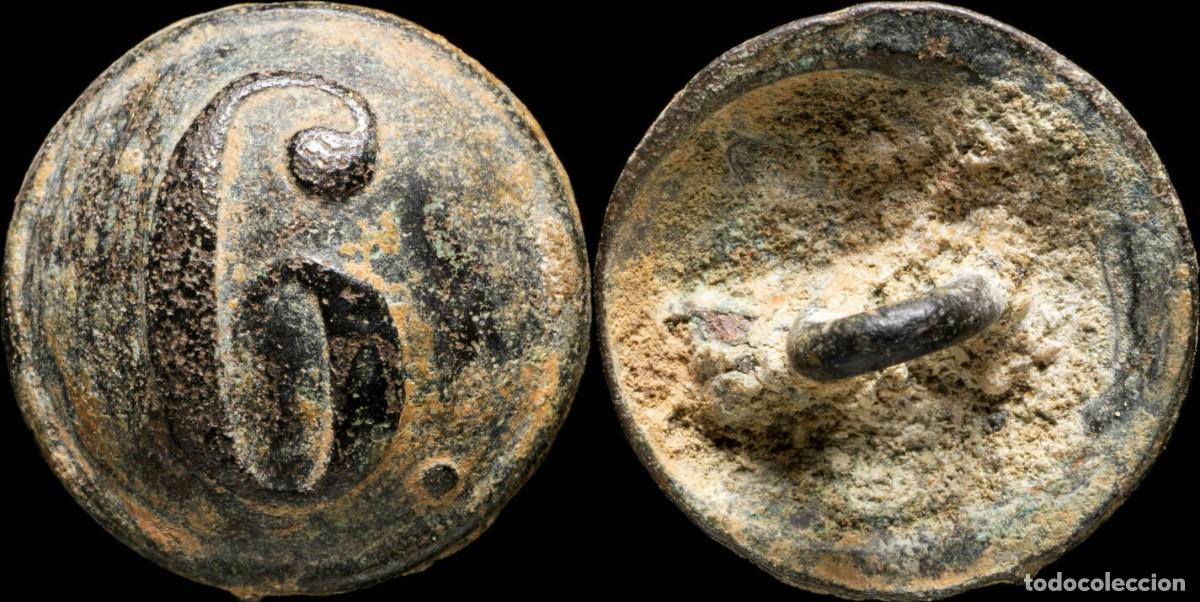 Militaria: Bot&oacute;n Militar Espa&ntilde;ol , Infanter&iacute;a de L&iacute;nea, Regimiento 6 (1846-1867) - 15 mm.