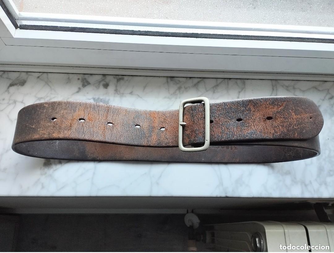 Militaria: Cintur&oacute;n militar tipo miliciano I Guerra mundial yGuerra civil espa&ntilde;ola.