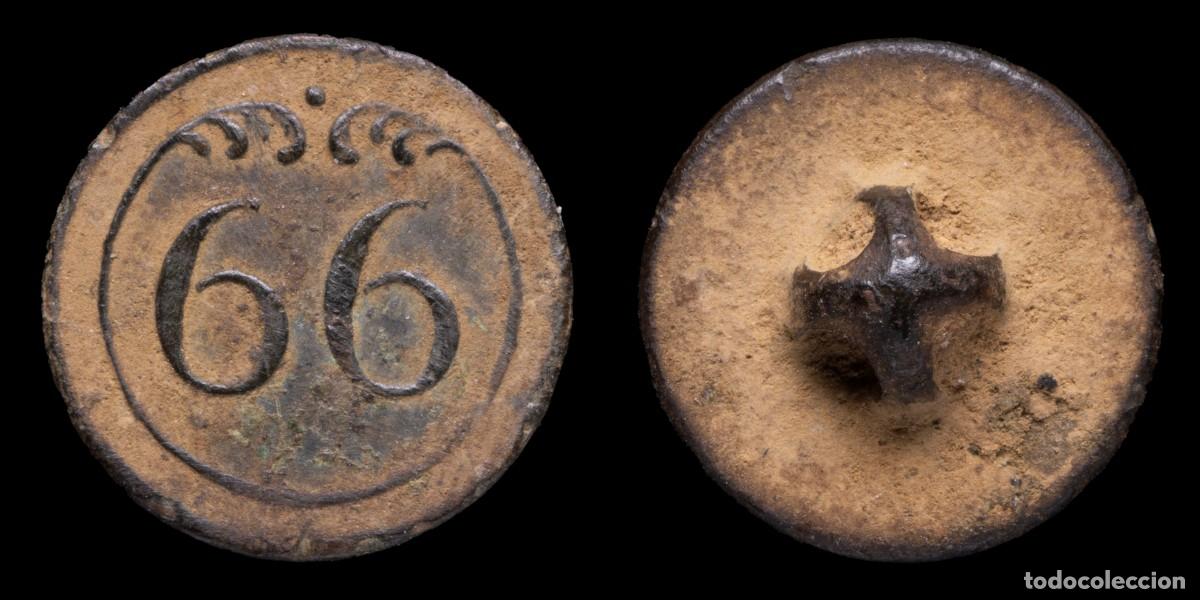 Militaria: Button 66 st line Infantry French army, Napoleonic wars - 16 mm.French Army - Napoleonic Wars Spanis