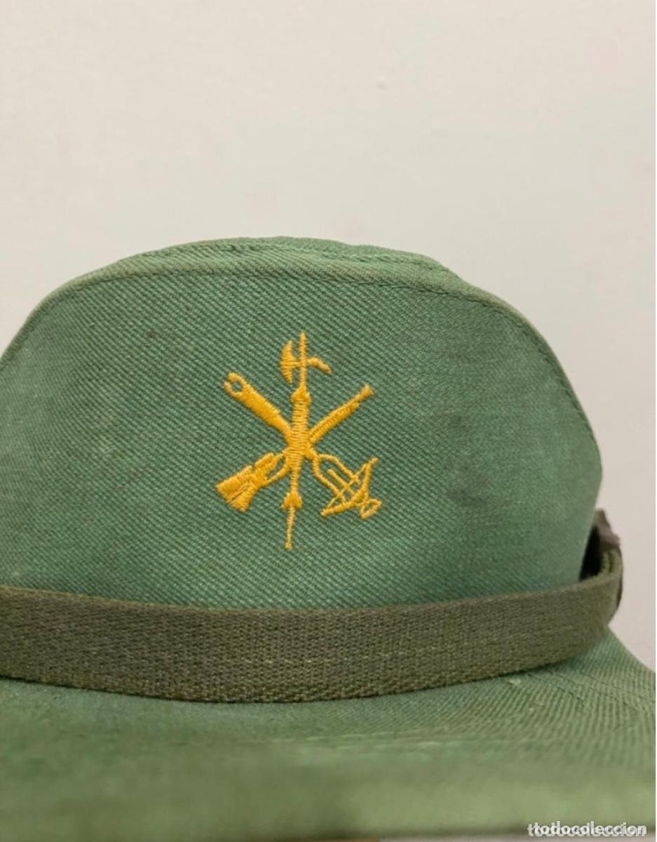 Militaria: Gorra sarga legi&oacute;n original