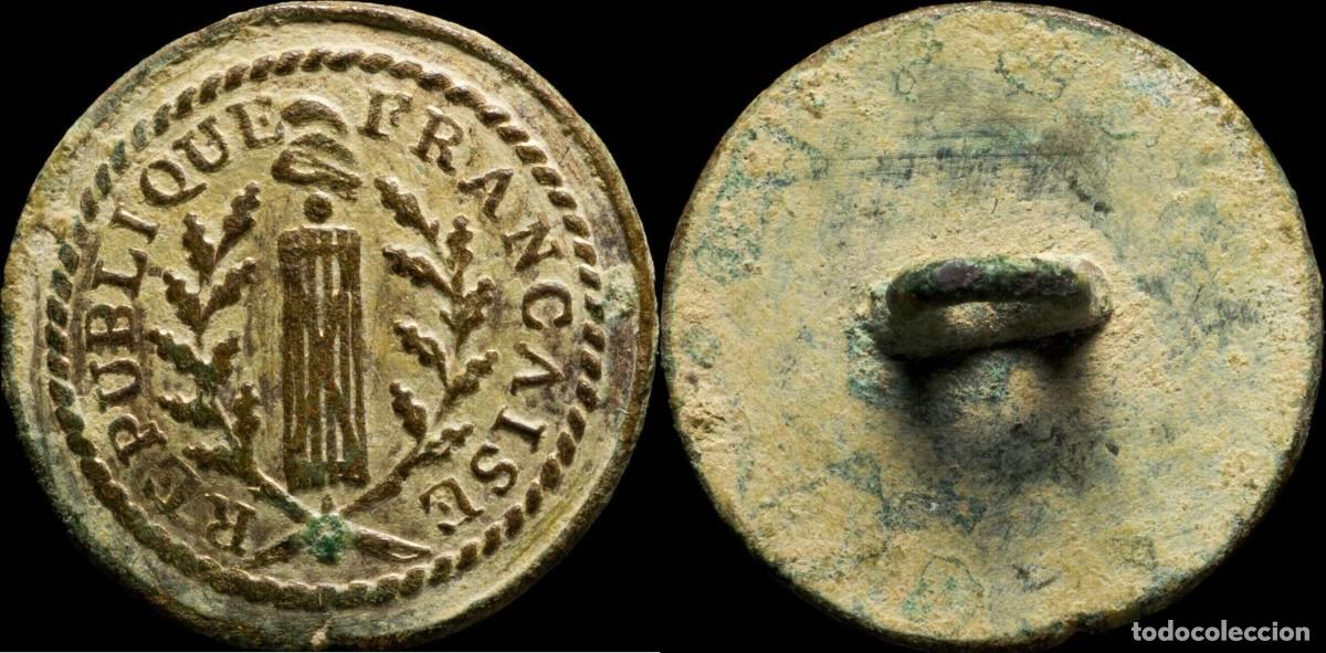 Militaria: Bot&oacute;n Militar, Revoluci&oacute;n Francesa (1789-1795) - 17 mm.