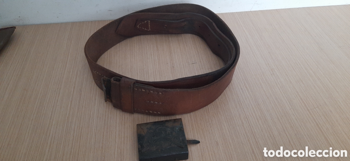 Militaria: Cinturon de cuero antiguo del ejercito de Ruman&iacute;a 2&ordf;gm -guerra fria