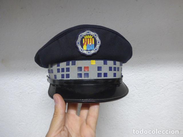 Militaria: Antigua gorra de plato de la policia local de Montgat, Catalunya. Original.