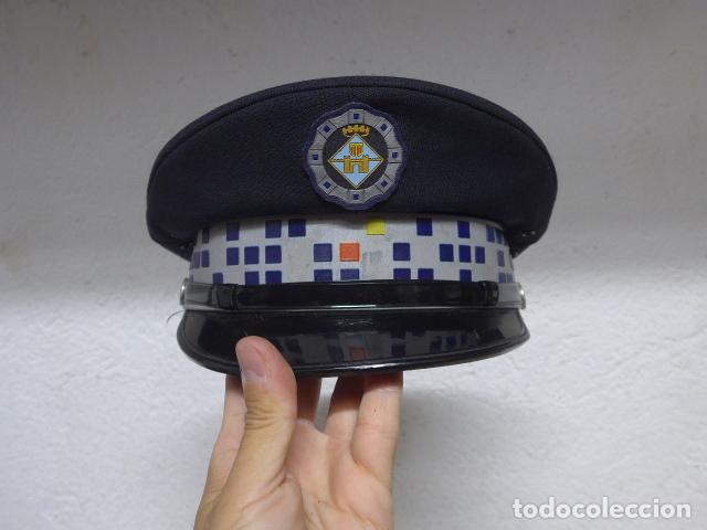 Militaria: Antigua gorra de plato de la policia local de Vilafranca del Pened&egrave;s, Catalunya. Original.