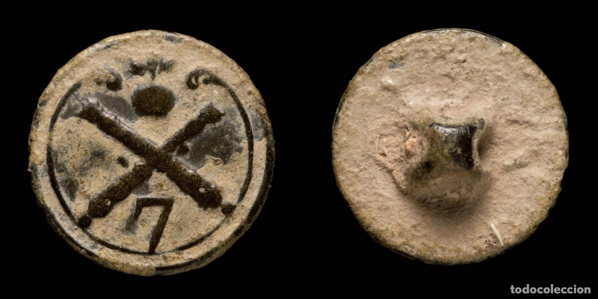 Militaria: Button Military French Regiment 7, Napoleonic Wars, 16 mm.