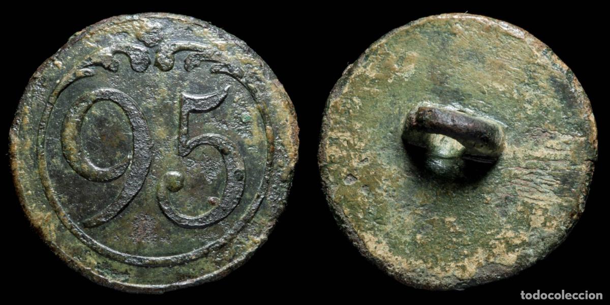 Militaria: Button French army, Regiment 95, Napoleonic wars, 22 mm.