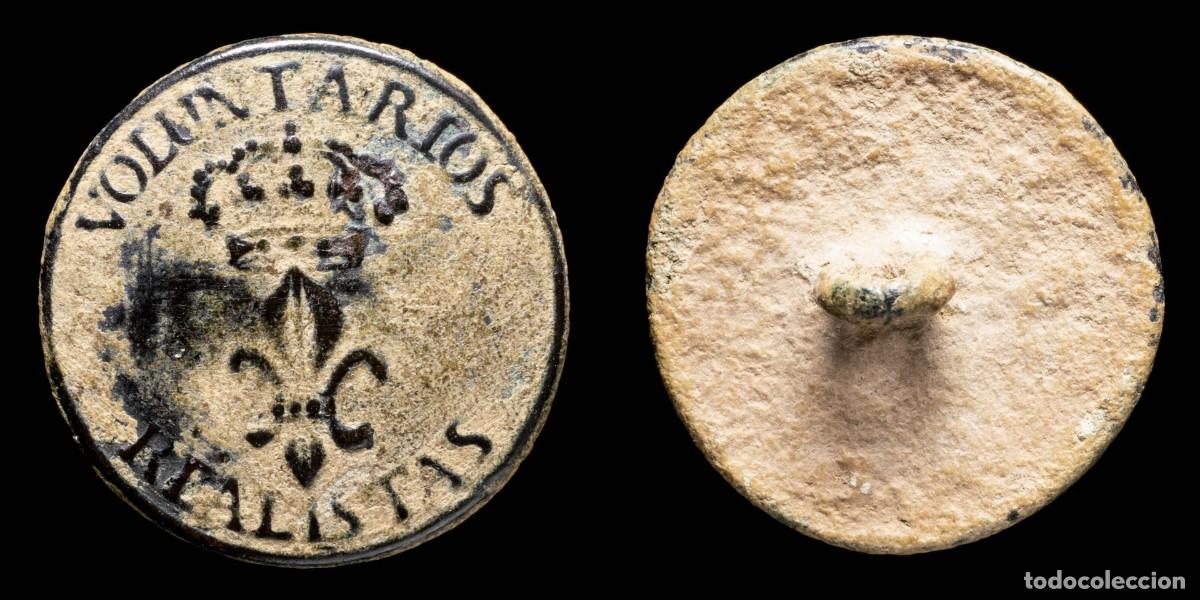 Militaria: Button Voluntarios Realistas Infantry 1823-1833 - 23 mm.