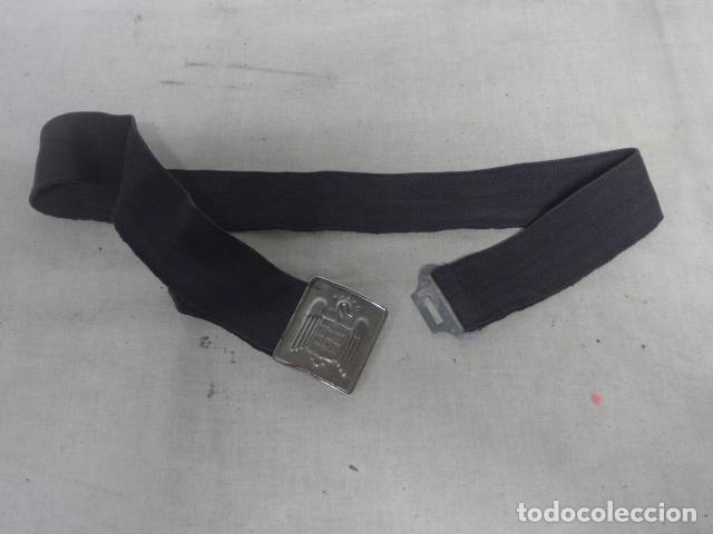 Militaria: Antiguo cinturon con su hebilla original del Frente de Juventudes. Guerra civil, Division Azul.
