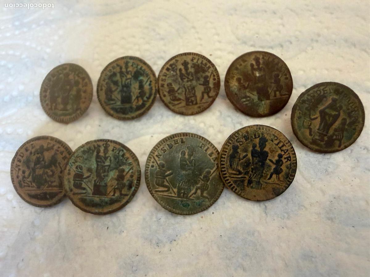 Militaria: Lote botones patri&oacute;ticos virgen del pilar