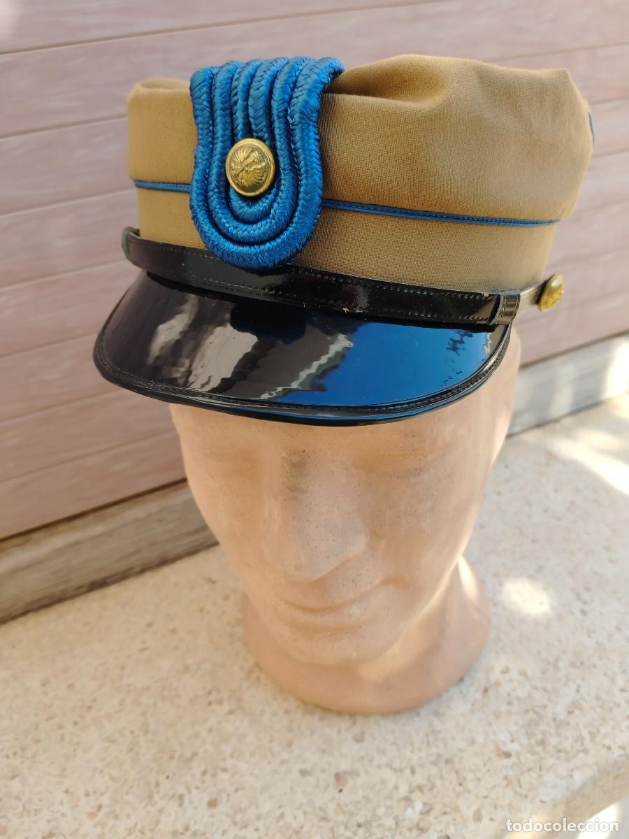 Militaria: GORRA DE LAS TROPAS N&Oacute;MADAS DEL S&Aacute;HARA EJ&Eacute;RCITO ESPA&Ntilde;OL. +3 BOTONES DE REPUESTO