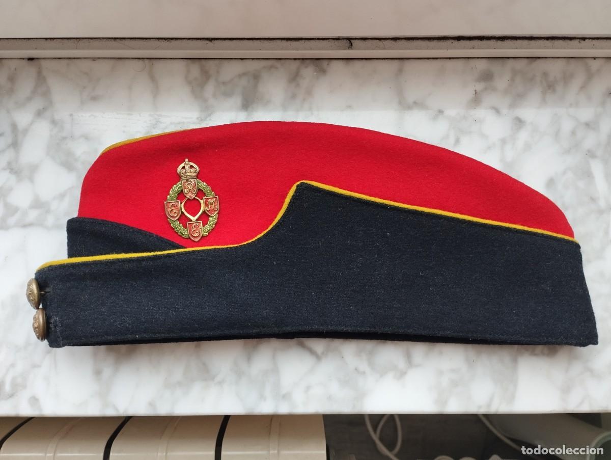 Militaria: Gorrillo brit&aacute;nico REME. II Guerra mundial