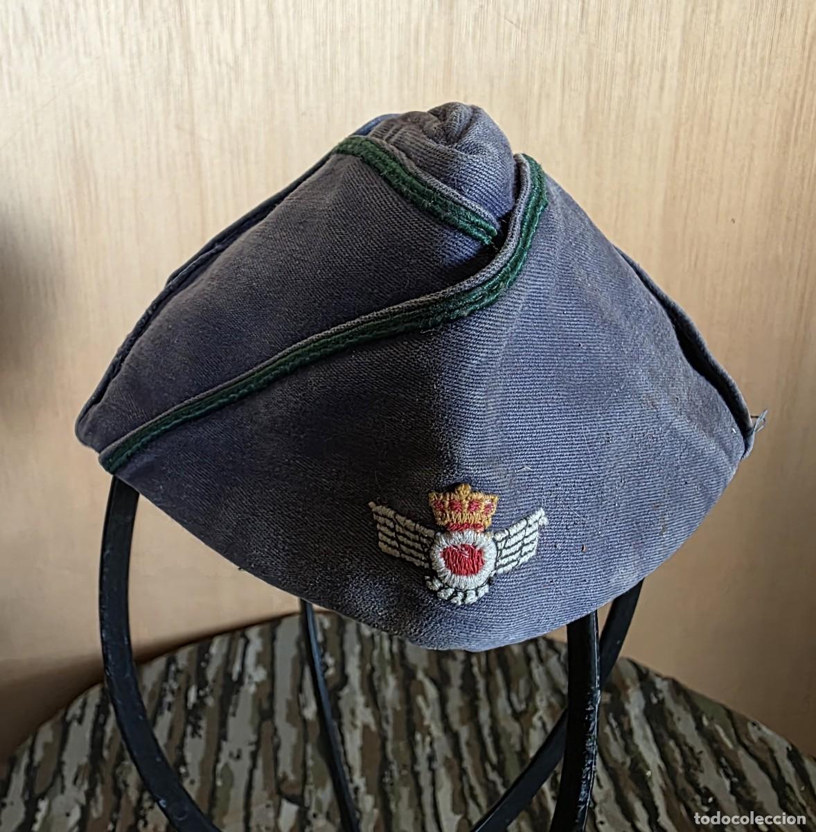Militaria: Gorrillo / pl&aacute;tano de aviaci&oacute;n de faena, &eacute;poca de Juan Carlos