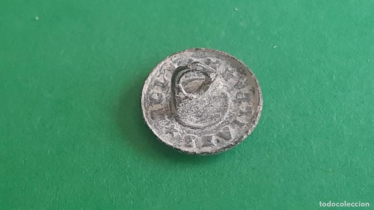 Militaria: BOT&Oacute;N ROLL&Aacute;N SEVILLA A IDENTIFICAR - Foto 3