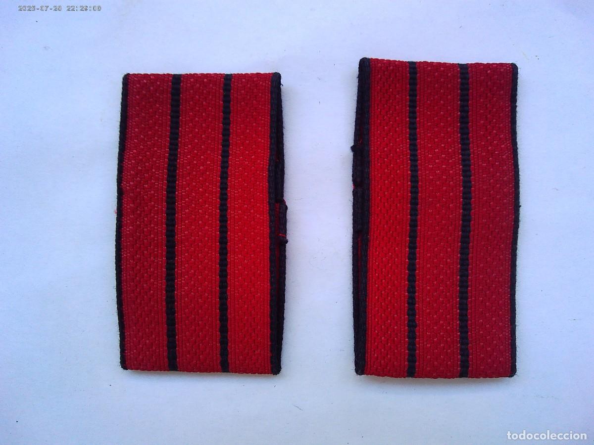 Military Antiques: PAR DE GALONES DE CABO PARA MANGUITOS , ANTIGUOS SIN USAR
