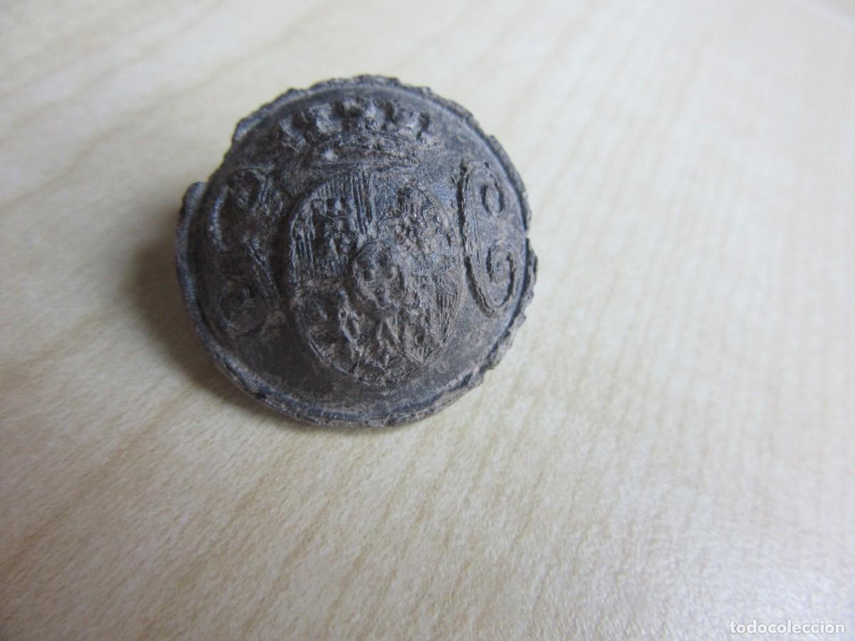 Military Antiques: Bot&oacute;n de la Guardia Civil Finales s XIX Fabricado en Madrid por Joaqu&iacute;n Pascual Di&aacute;metro 2,3 cm