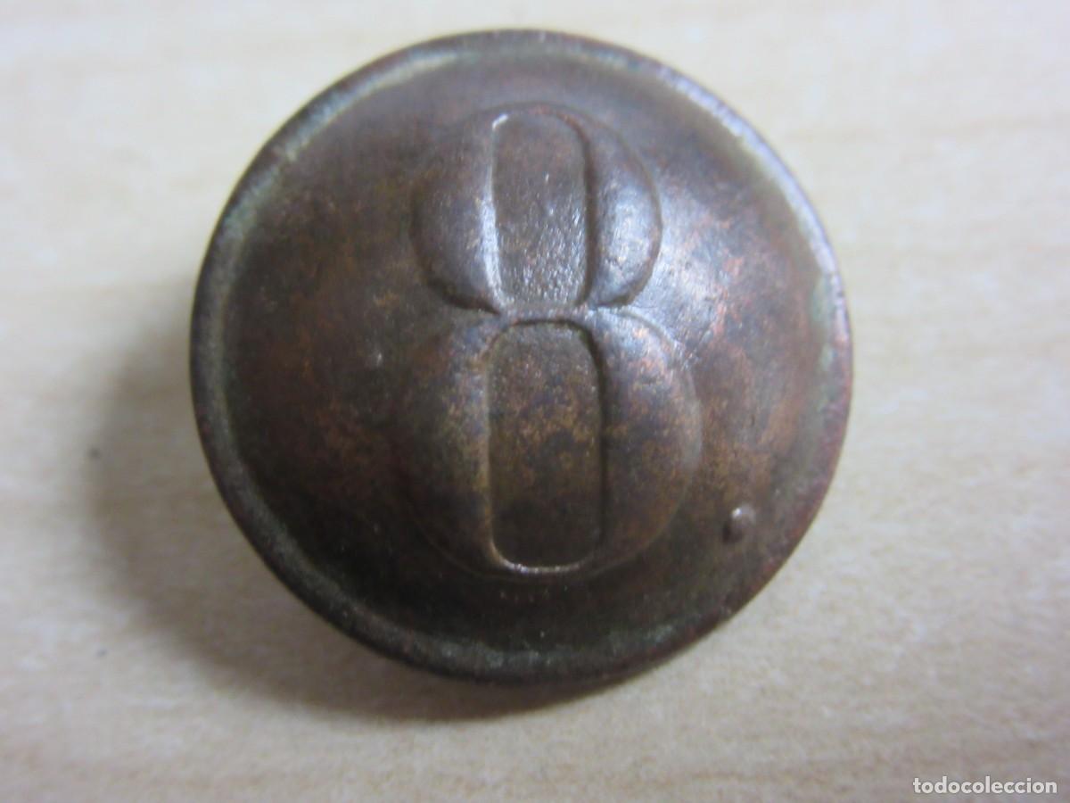 Military Antiques: Bot&oacute;n de infanter&iacute;a Regimiento 8 Hacia 1840 Di&aacute;metro 2 cm
