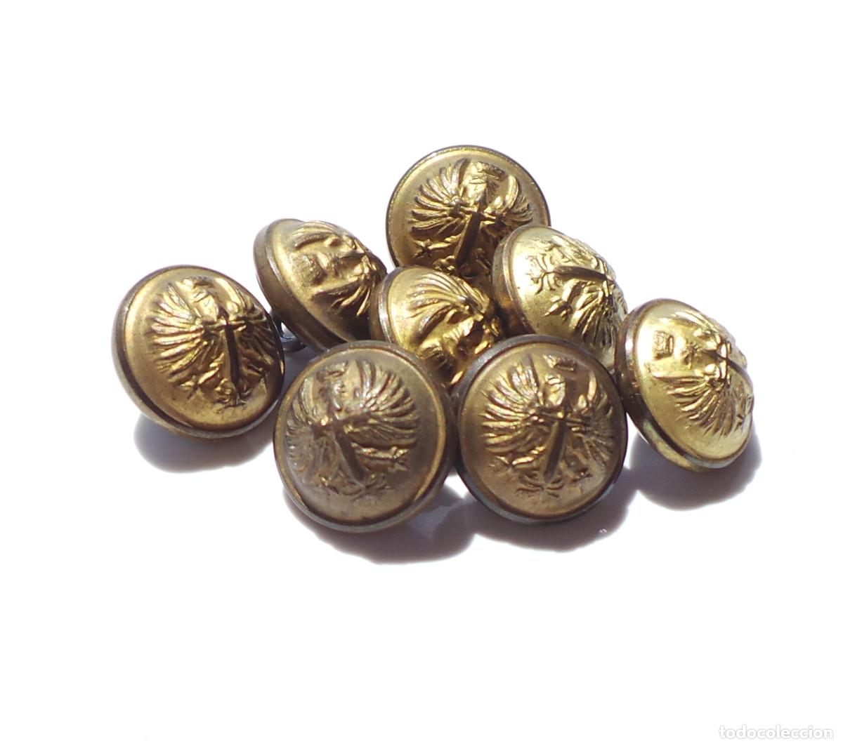 Militaria: LOTE DE BOTONES, MILITARES. EJERCITO DE TIERRA. 1.3 CM DE DI&Aacute;METRO, APROX.