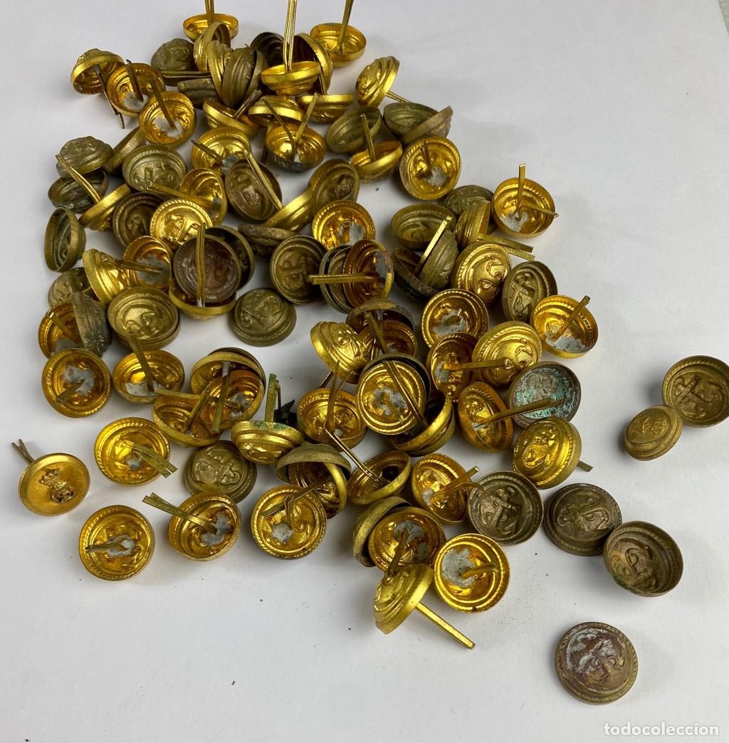 Militaria: ARMADA sobredorados lote de botones surtidos Siglo XIX 69