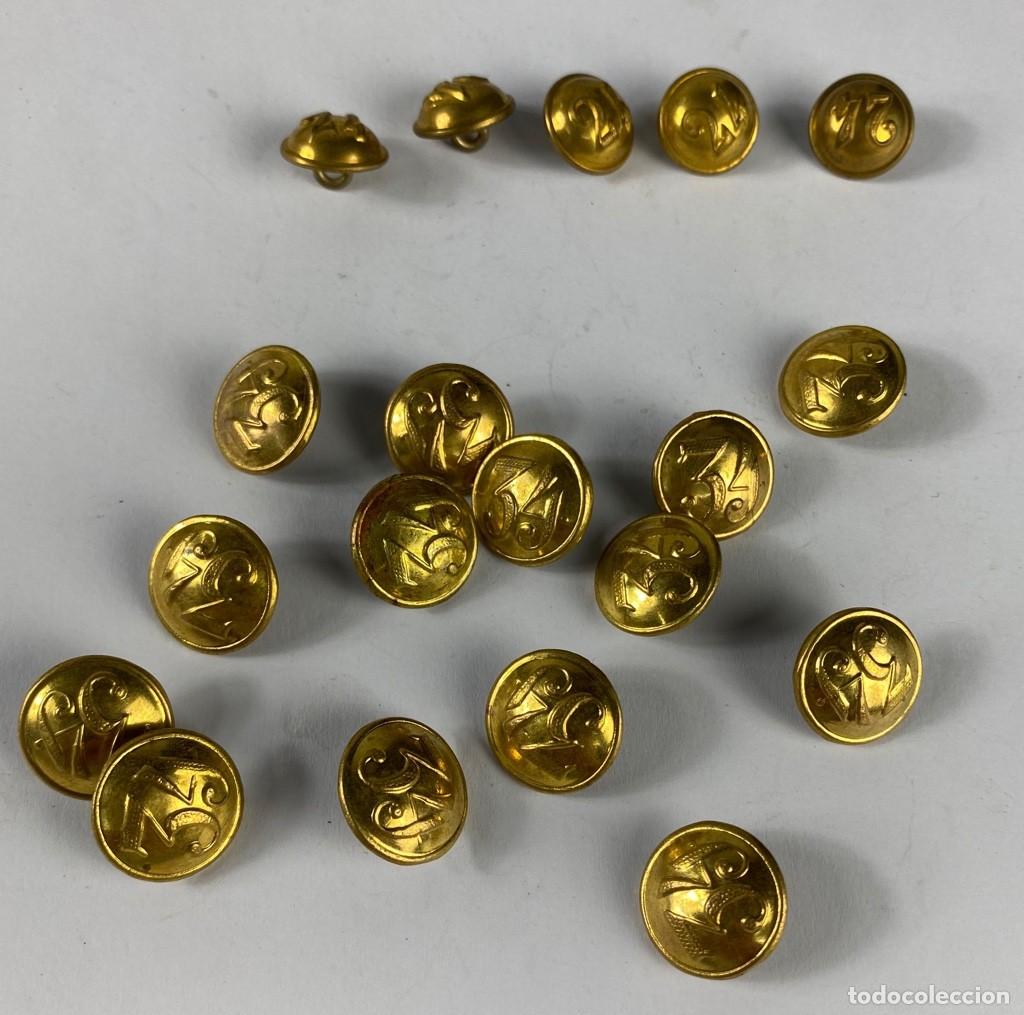 Militaria: INFANTER&Iacute;A de LINEA y LIGERA 19 unidades n&uacute;meros 24 y 34 Reglamento 1829 de 15 y 14mm 76