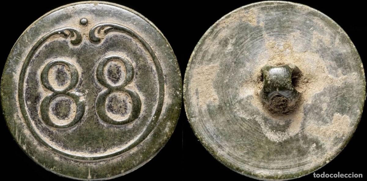 Militaria: Button 88st line Infantry French army, Napoleonic wars - 23 mm