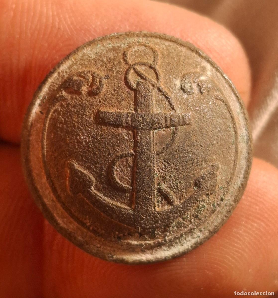 Militaria: Antiguo boton de la marina francesa. S XIX