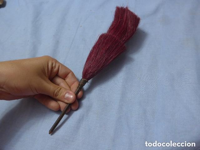 Militaria: Antiguo gran plumero rojo de chaco de caballeria, original. shako. chako.