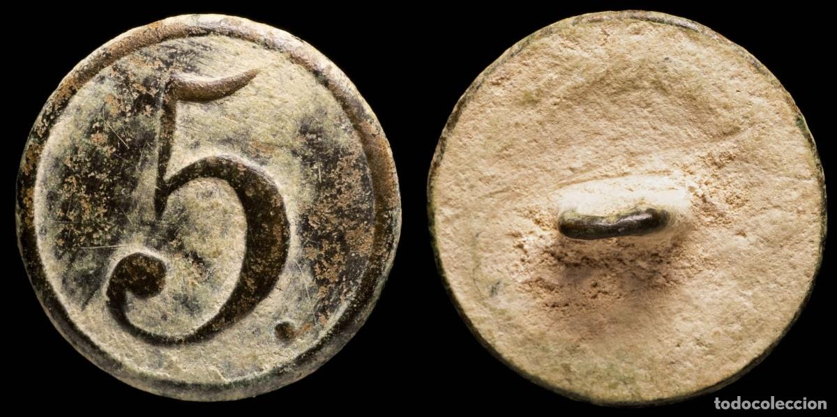 Militaria: Button Military Spanish, Regiment 5 - 24 mm.
