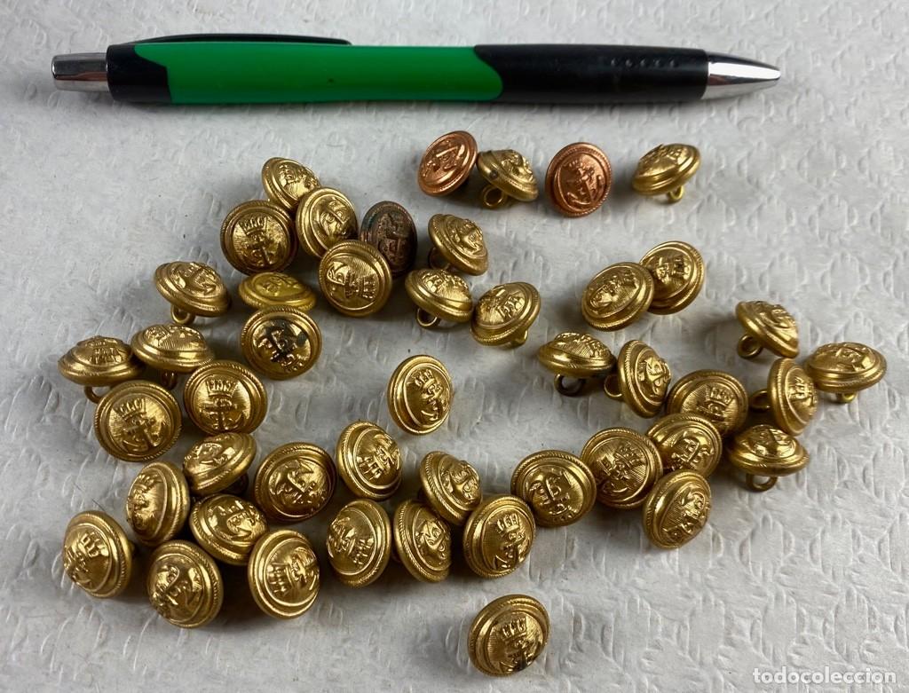 Militaria: ARMADA lote de 46 de botones de 13mm rep&uacute;blica Siglo XIX 118