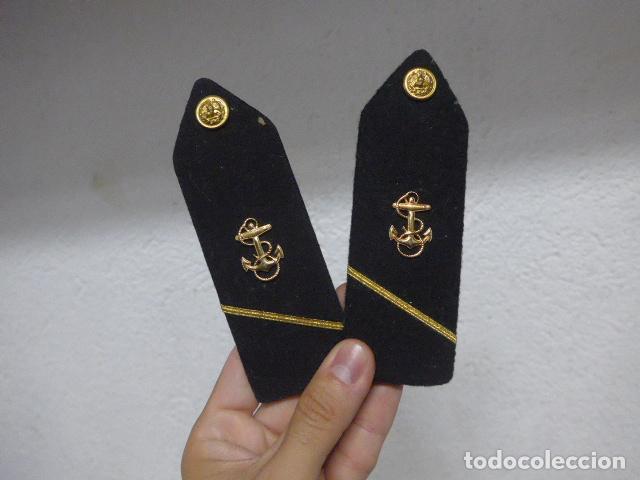 Militaria: Antigua pareja de hombreras de marina de pais de america latina a identificar