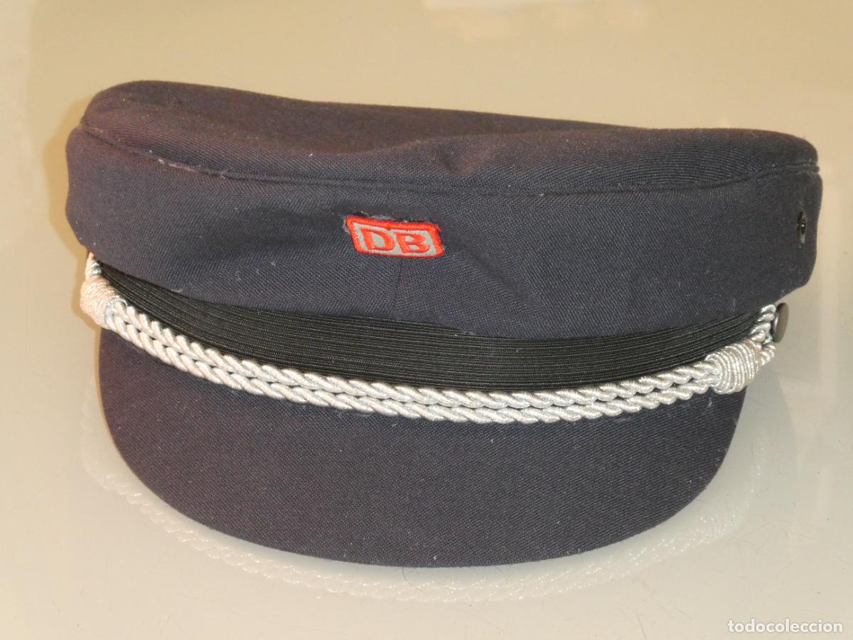 Militaria: GORRA FERROVIARIOS MAQUINISTAS ALEMANES. DEUTSCHE BAHN A&Ntilde;OS 70 80. TALLA 56. 110GR