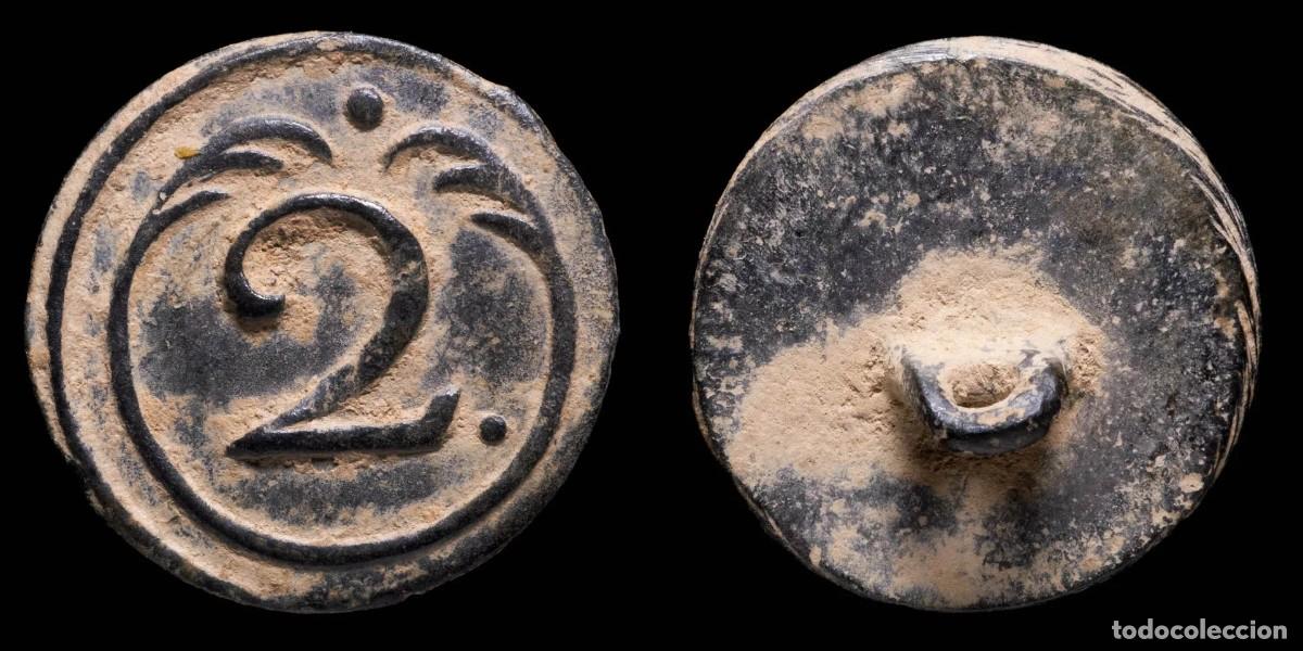 Militaria: Button Military French, Regiment 2, Napoleonic Wars - 22 mm.