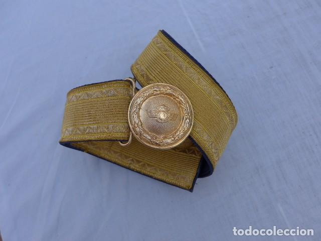 Militaria: CINTURON CON HEBILLA DE AVIACION DE GALA