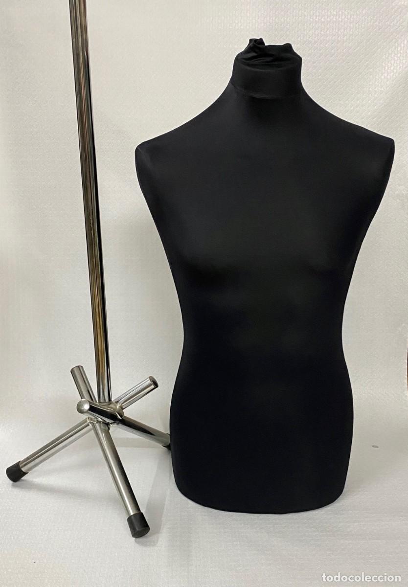 Militaria: BUSTO MANIQU&Iacute; para exposici&oacute;n de uniformes