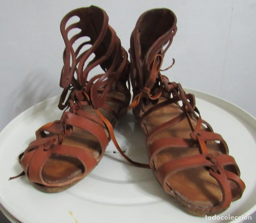 Militaria: SANDALIAS ROMANAS, CALZADO LEGIONARIO ROMANO, CALIGAE RECREACION HISTORICA, NUMERO 43/44.