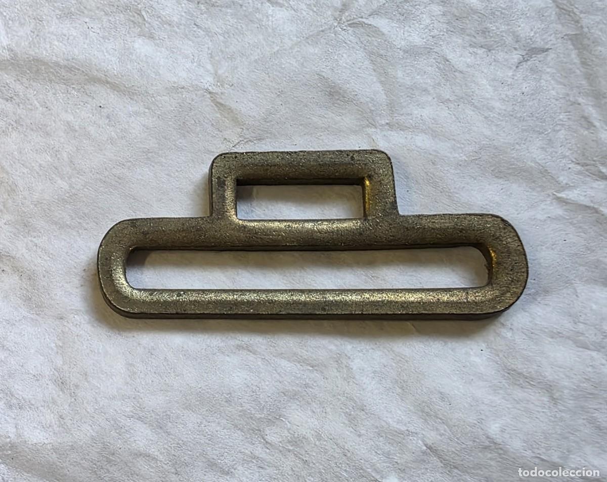 Militaria: Enganche de cintur&oacute;n de 4 cm de ancho m&aacute;ximo - Foto 2
