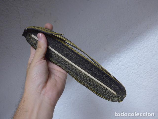 Militaria: Antiguo lote de pasamaneria o galon bordado a identificar: militar o religioso, principios s.XX