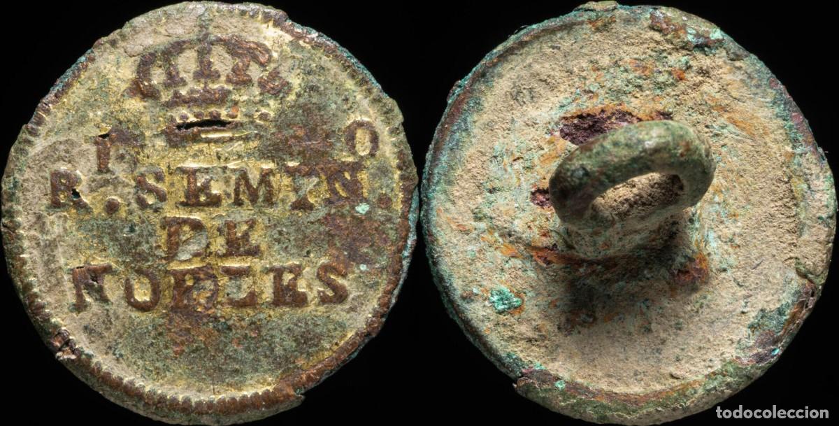 Militaria: Button Spanish, Reales Seminarios de Nobles - 15 mm.