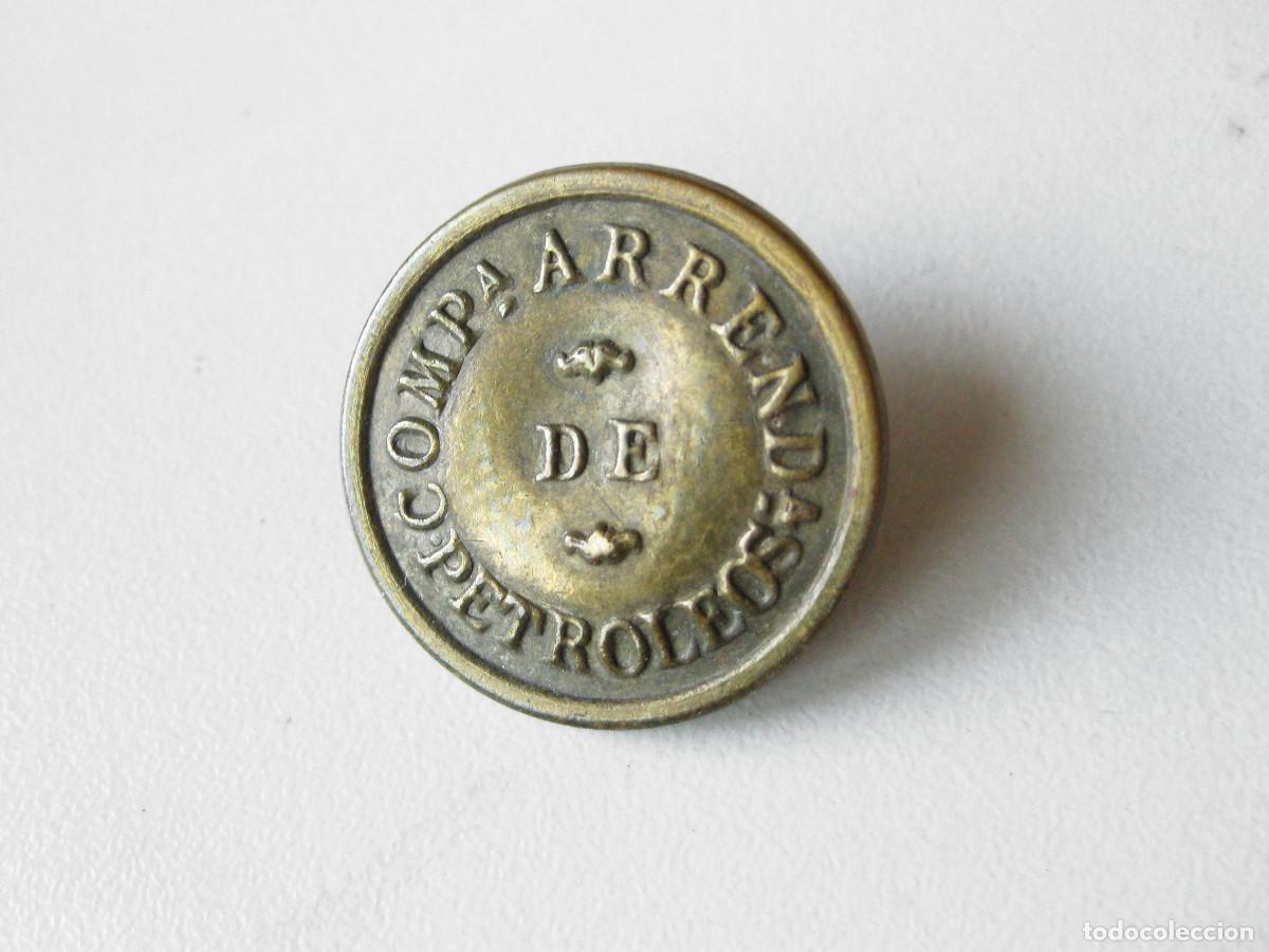 Militaria: BOT&Oacute;N DE LA COMPA&Ntilde;IA ARRENDATARIA DE PETROLEOS. 2,3 CM.