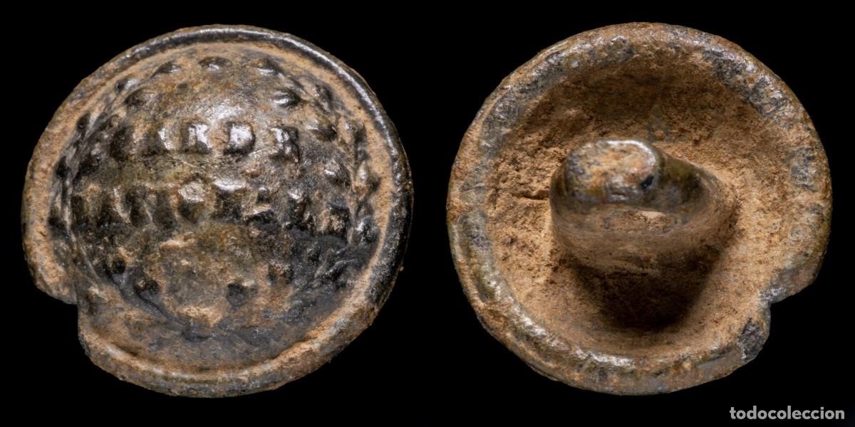 Militaria: French Military Button, Garde Nationale - 16 mm.