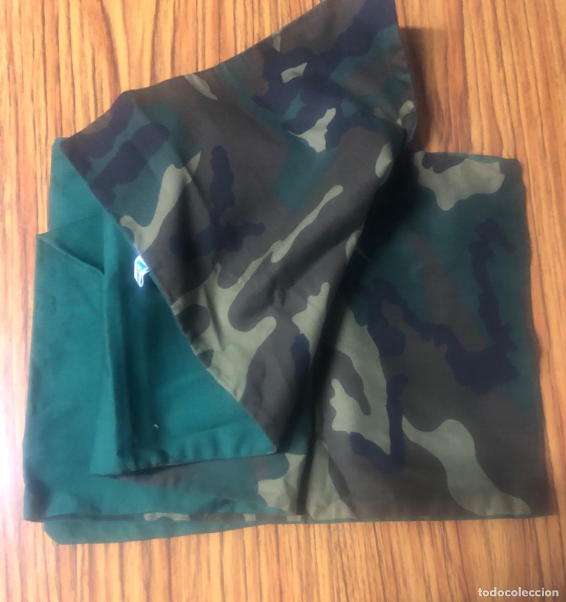 Militaria: PA&Ntilde;UELO DE CUELLO. Vivo verde. CTI. A&ntilde;os 70/80