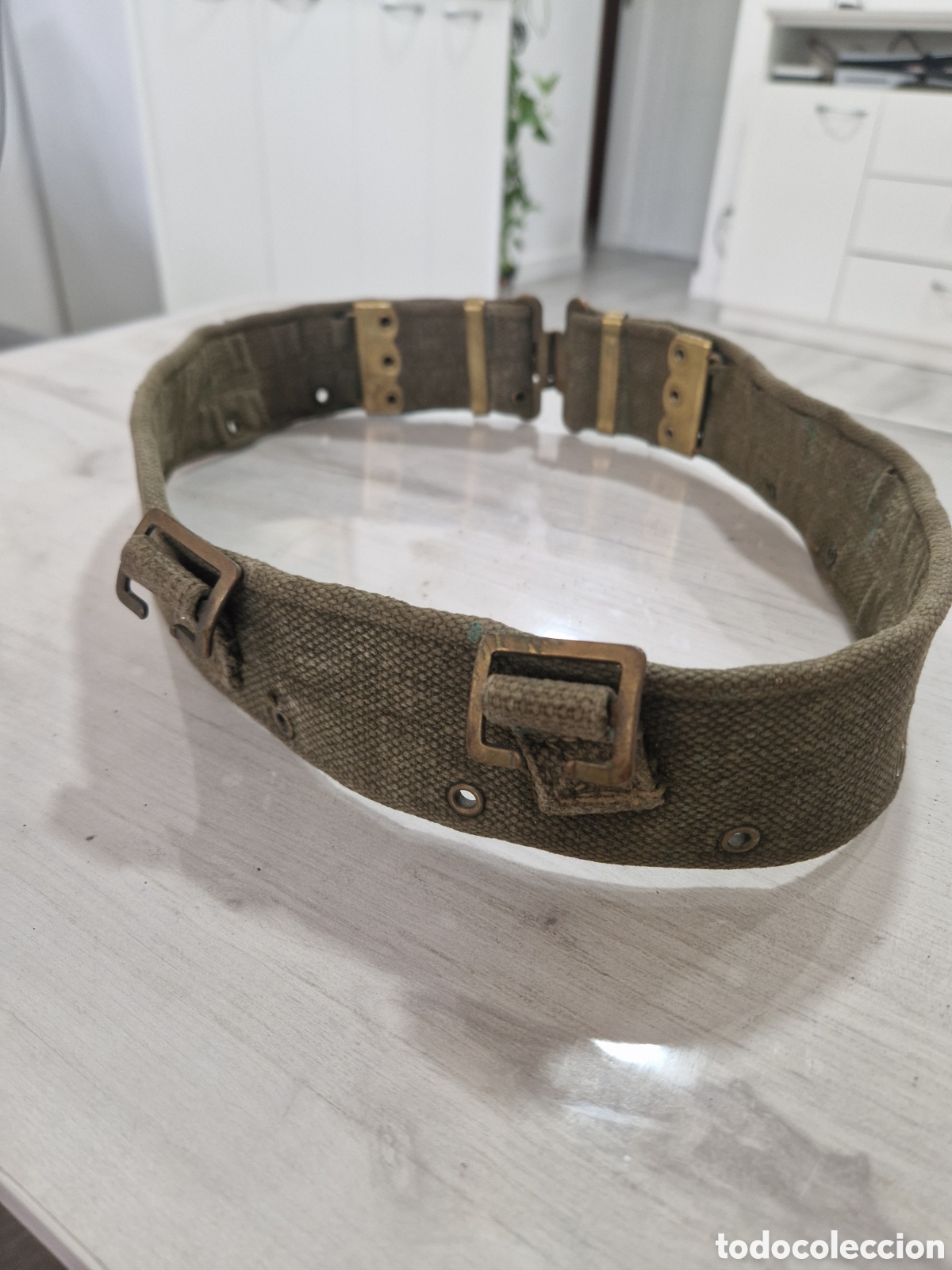Military Antiques: Ce&ntilde;idor del ejercito