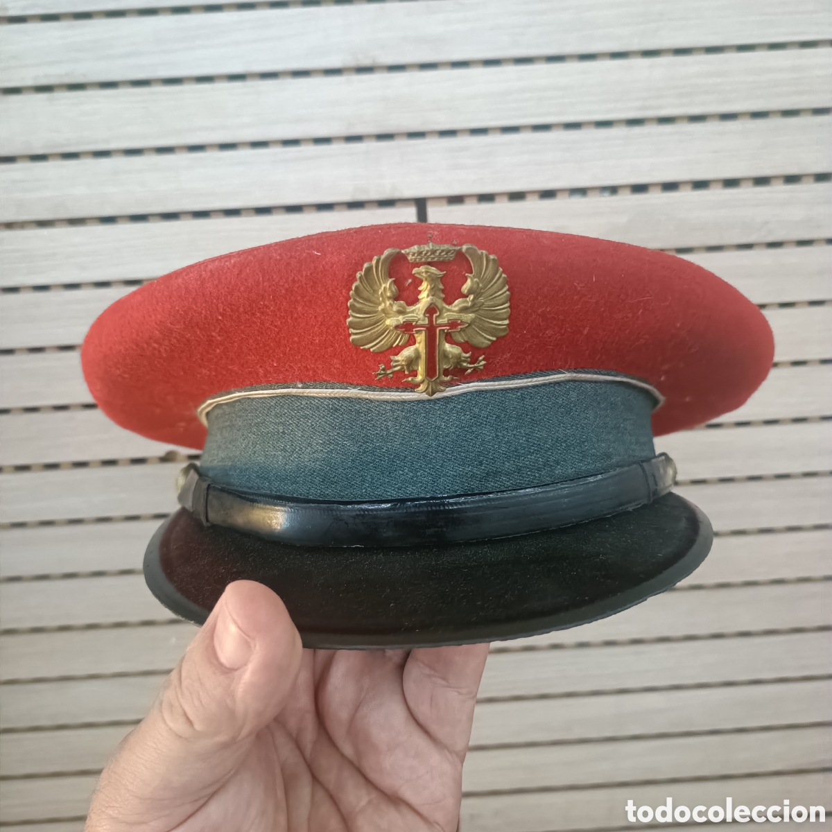 Militaria: Gorra de plato conductor Guardia civil &eacute;poca Franco