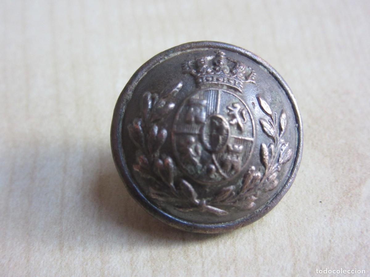 Military Antiques: Bot&oacute;n de Ayudante de Jefe Finales S XIX -Principios XX Fabricado en Madrid por Diez y C Diam 2,1 cm