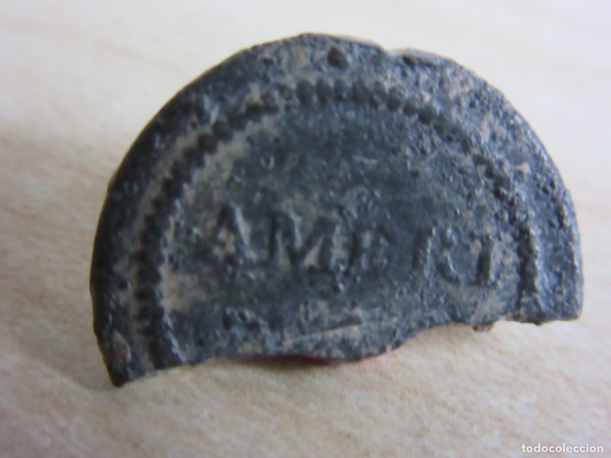 Military Antiques: Bot&oacute;n del Regimiento de Infanter&iacute;a de L&iacute;nea Am&eacute;rica Guerra de la Independencia Di&aacute;metro 1,9 cm
