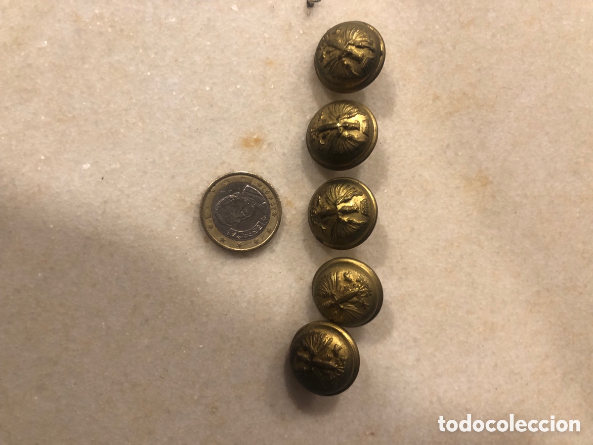 Militaria: LOTE DE BOTONES MILITARES