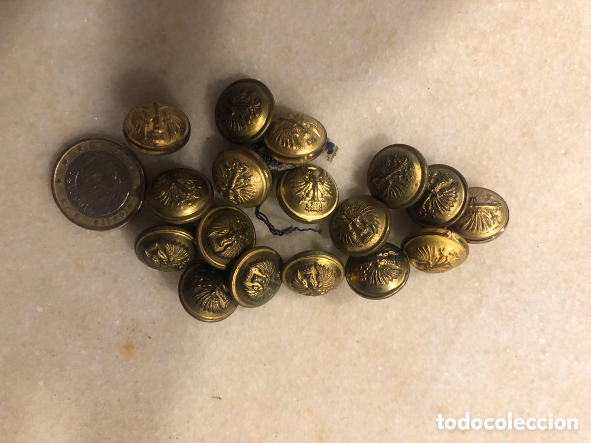 Militaria: LOTE DE BOTONES MILITARES